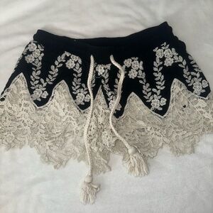 Vintage Havana shorts